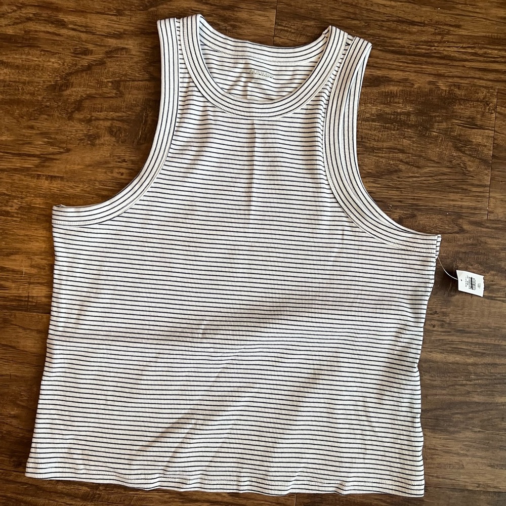 NWT - Old navy Ribbed knit cropped tank top - XXL TALL